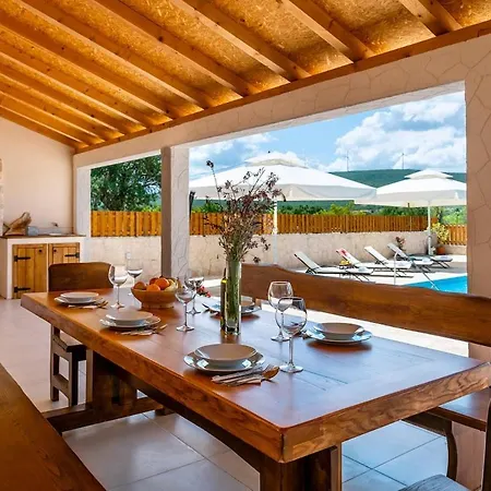 Kole Villa *