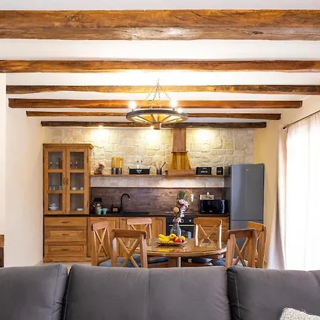 Kole Villa *