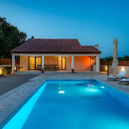 Villa Kole Radonic