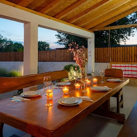 Kole Villa *