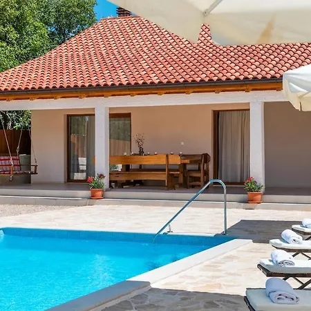 Villa Kole *